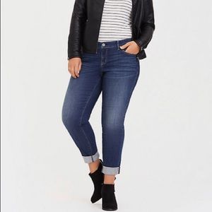 Torrid Boyfriend Jeans size 14